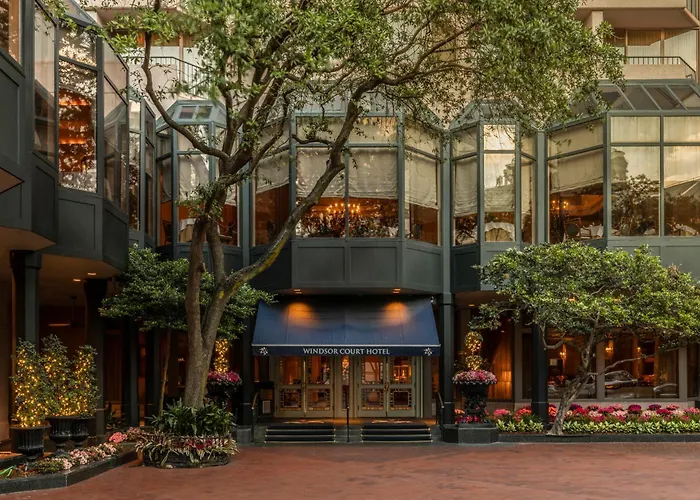 Top Hotels with 2 Bedroom Suites in New Orleans