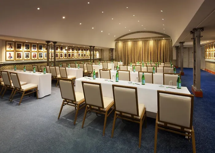 Best San Antonio Hotels with Indoor Pool