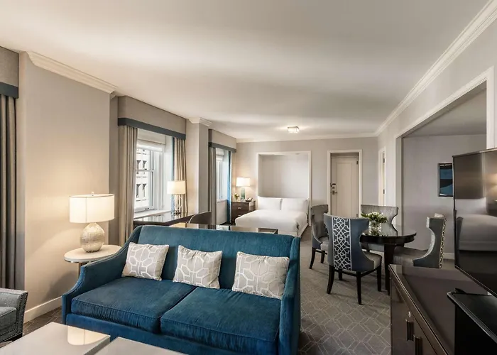 Top Seattle Hotels Offering Jacuzzi in Room Suites